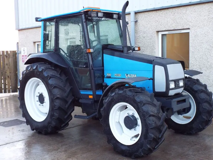 Valtra 900-4