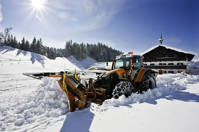 Lindner Geotrac 124 thumbnail 11