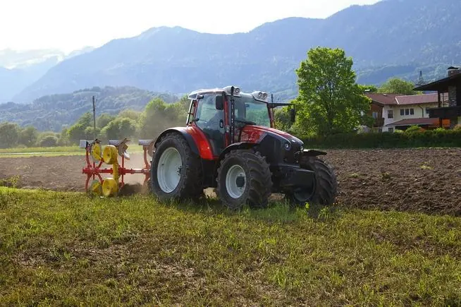 Lindner Geotrac 124 thumbnail 14