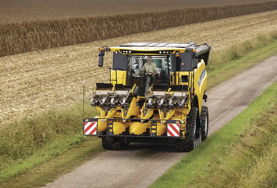 New Holland NH 980CF 6R 75 thumbnail 4