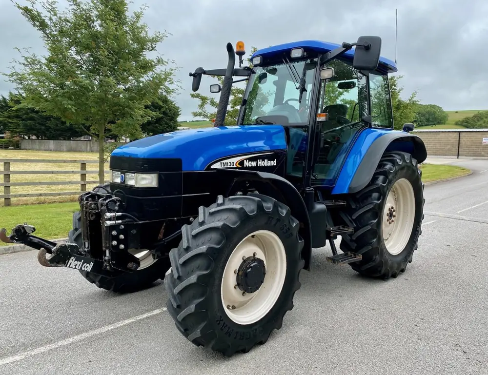 New Holland TM 130 (200)