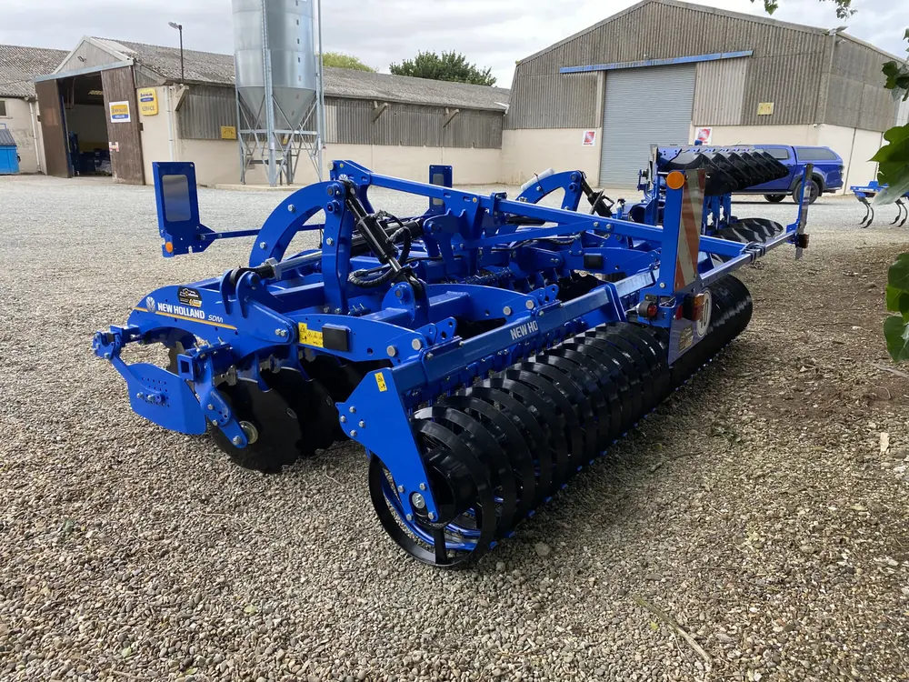 New Holland SDM 400