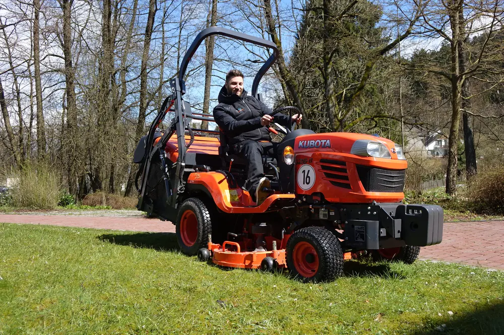 Kubota G 26 LD thumbnail 2