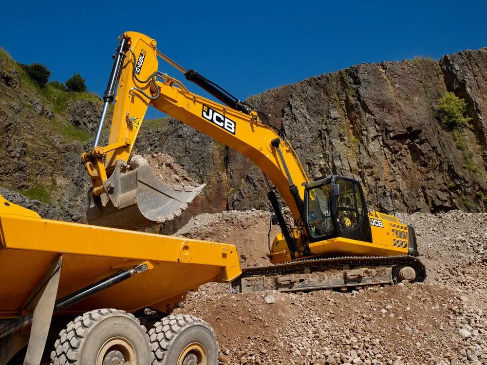JCB JS370 LC
