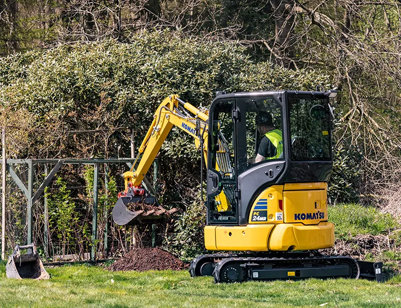 Komatsu PC24MR-5 thumbnail 4