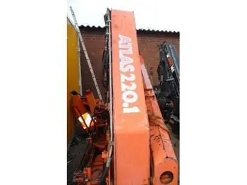 Atlas 220.1 V - 9,8/1