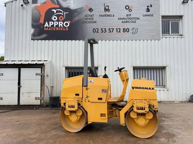 JCB-Vibromax W 552