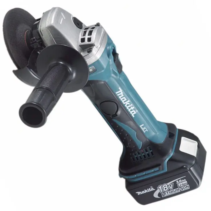 Makita BGA402