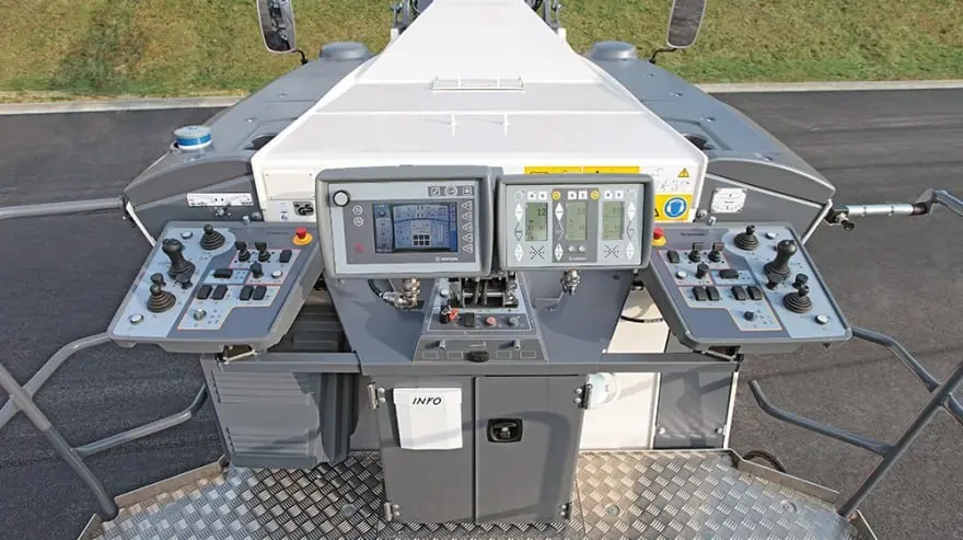 Wirtgen W 220 i
