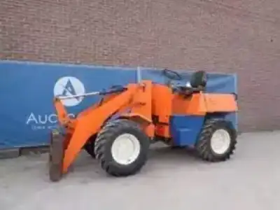 Kubota R400