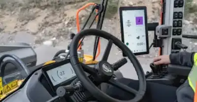 Volvo L220 thumbnail 6