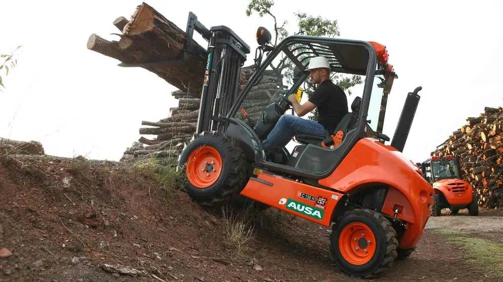 Ausa C 150 H thumbnail 3