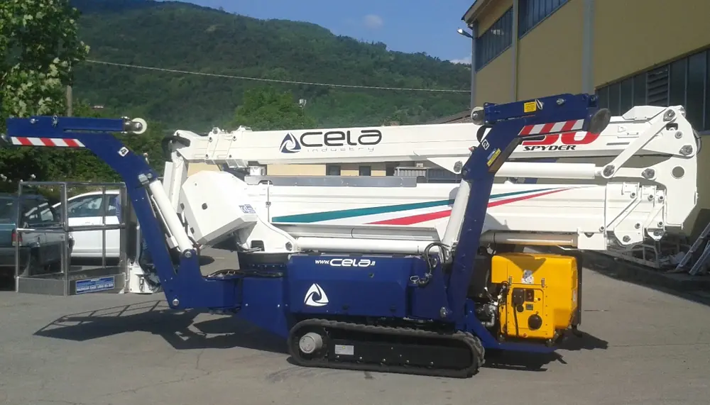 CELA DT30 Spyder thumbnail 2
