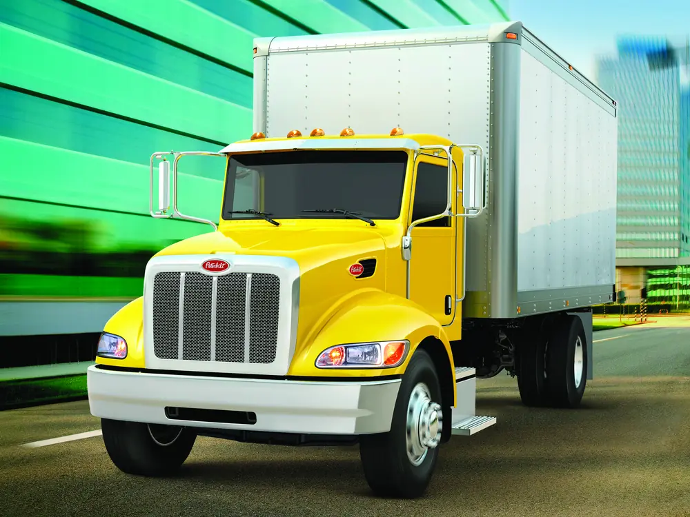 Peterbilt 337 PACCAR PX-9