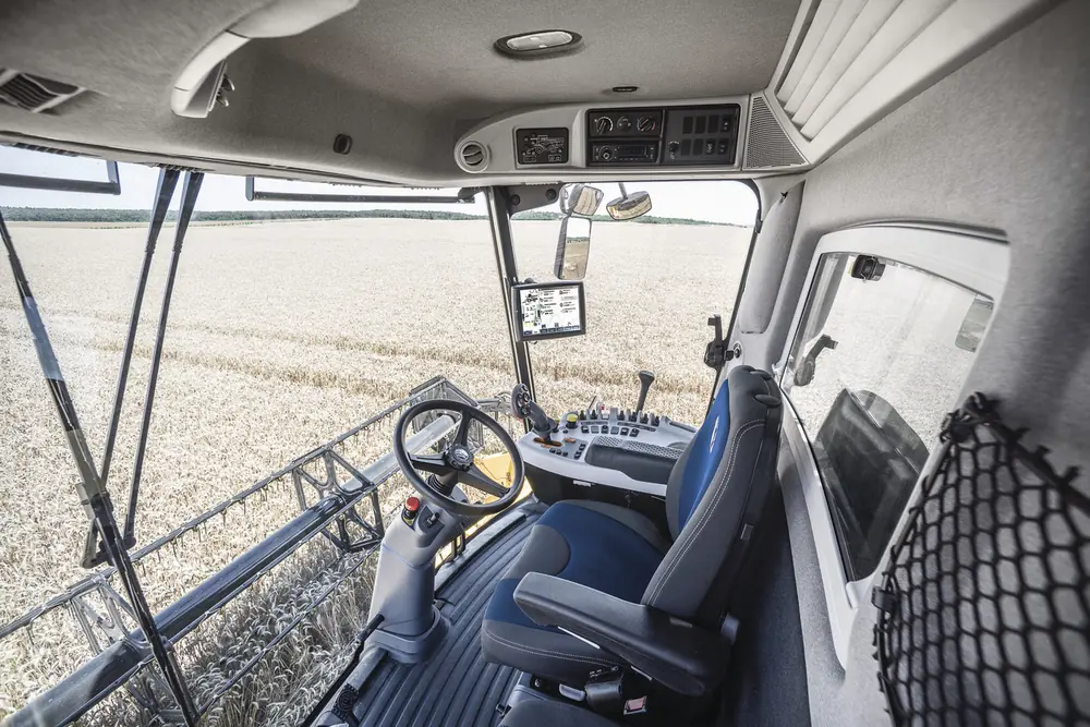 New Holland CX6.80 thumbnail 27
