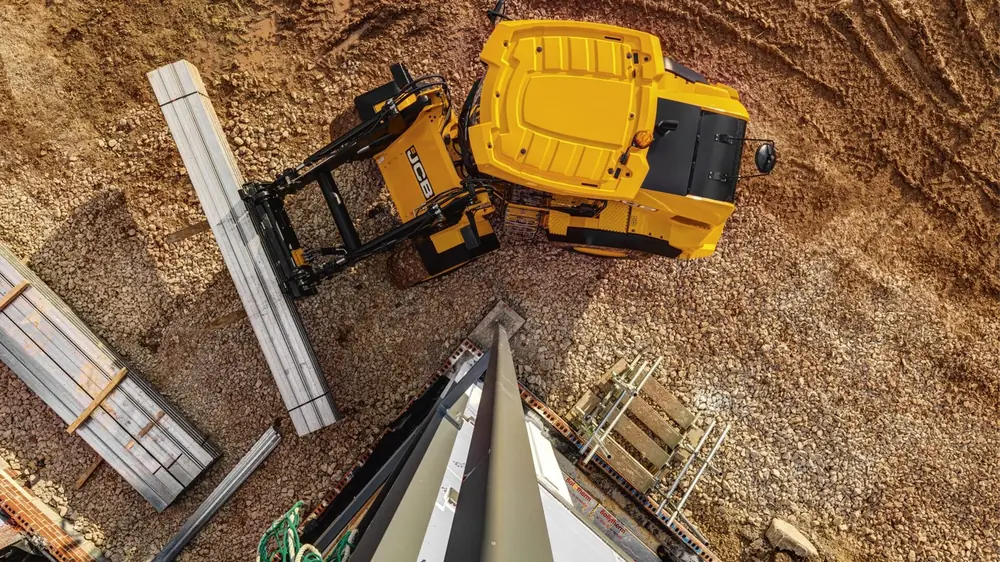 JCB 411 HT thumbnail 4
