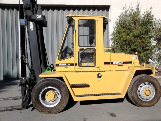 Caterpillar V 225 C