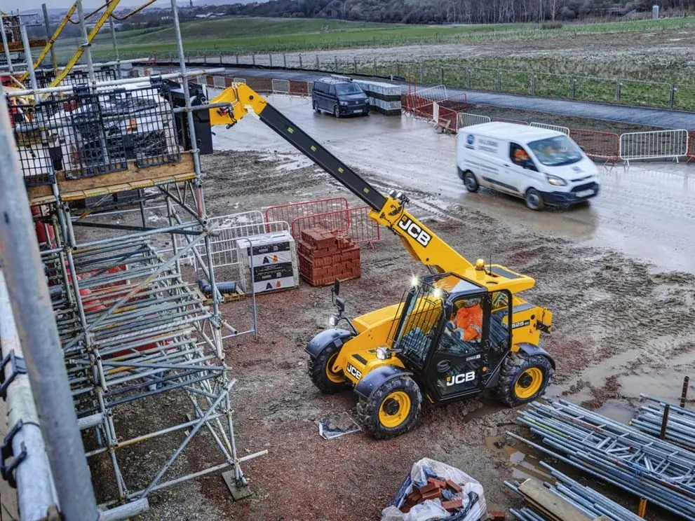 JCB 525-60 Hi-Viz thumbnail 3