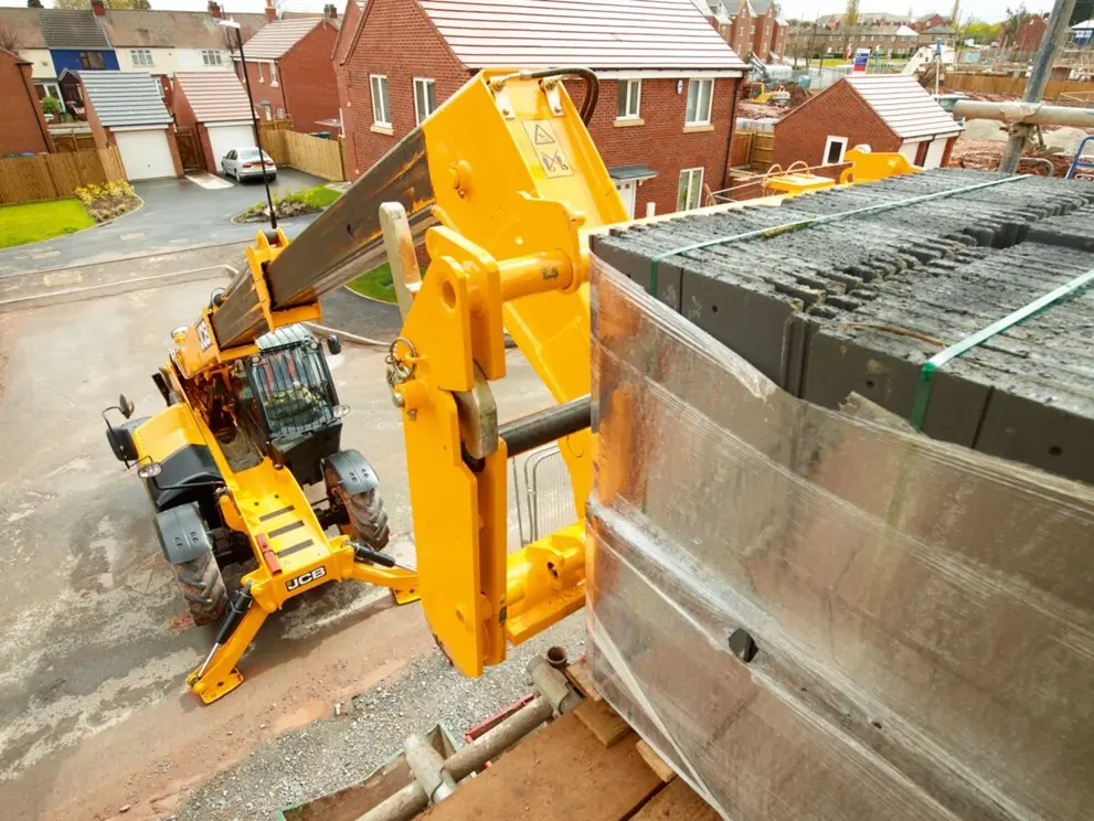 JCB 533-105 thumbnail 2