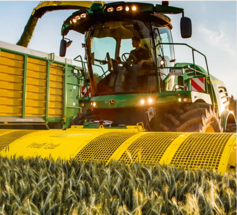 John Deere 8300
