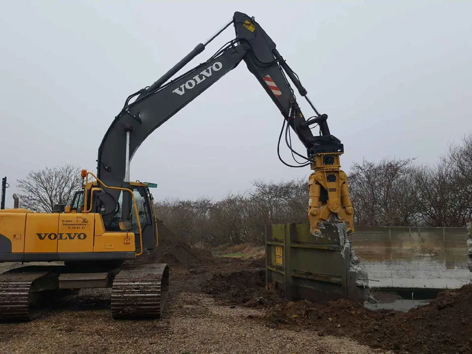 OSA Demolition Equipment MC 30 thumbnail 3