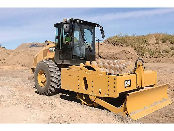 Caterpillar CP74B