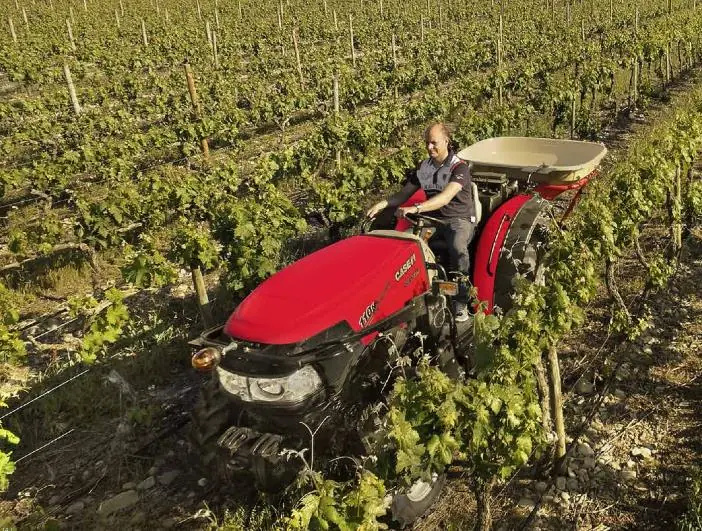 Case IH Quantum 100 CL Rops thumbnail 3