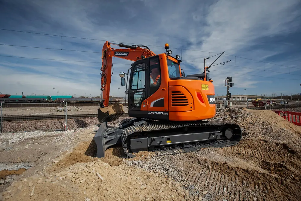 Doosan DX140LCR-5
