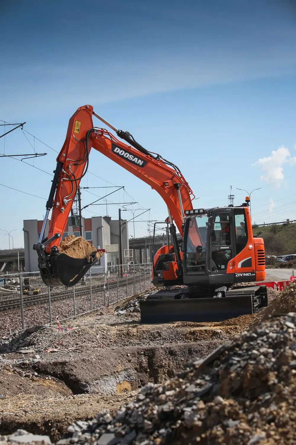 Doosan DX140LCR-5 thumbnail 3