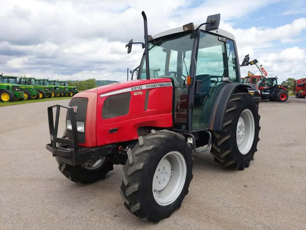 Massey Ferguson MF 2210-2 PIATT.