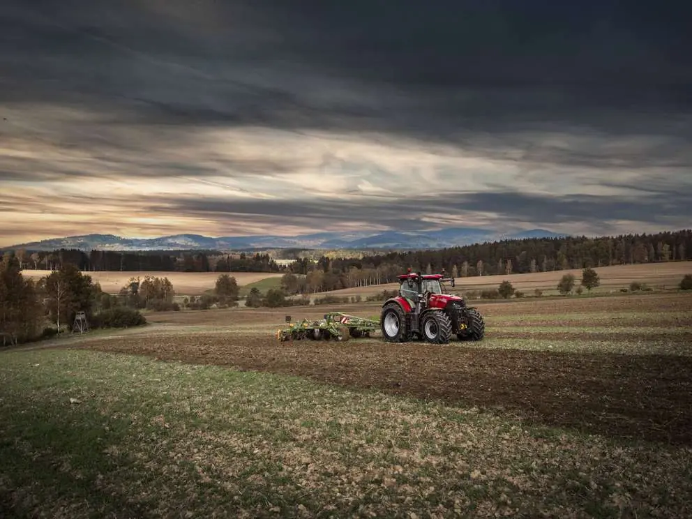 Case IH AFS Connect Puma 200 CVXDRIVE thumbnail 2