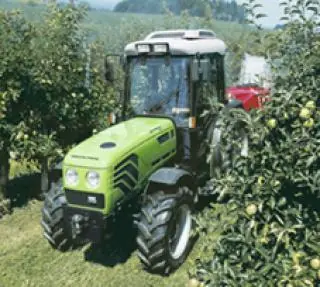 DEUTZ-FAHR Agrocompact 100 F