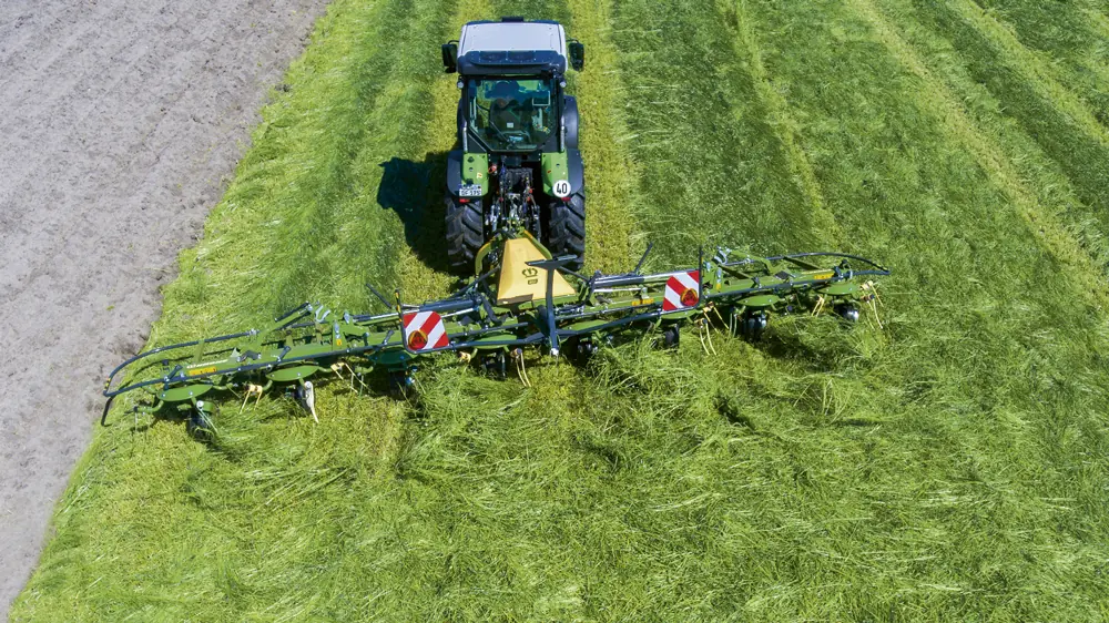 Krone Vendro 820 thumbnail 4