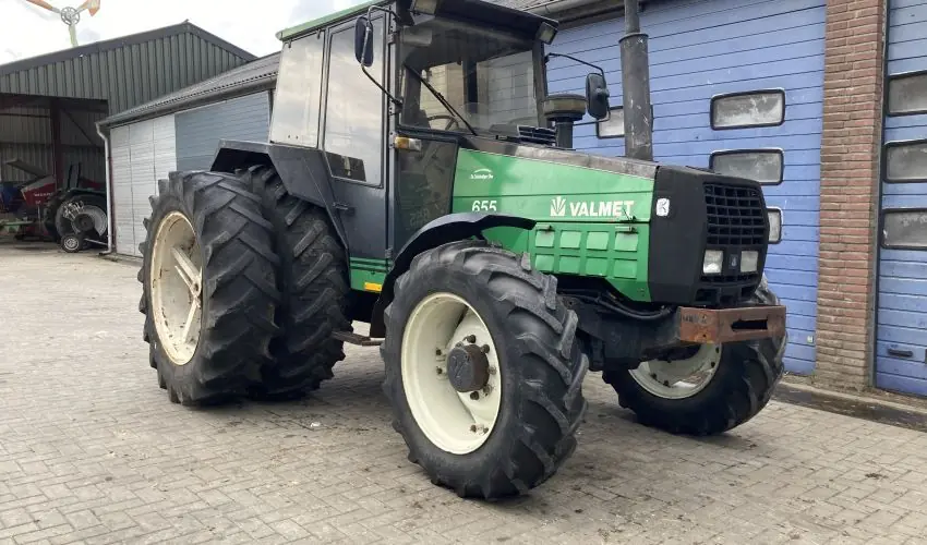 Valtra 655 S-4
