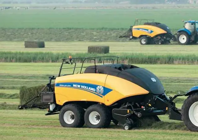 New Holland BB 1270 R