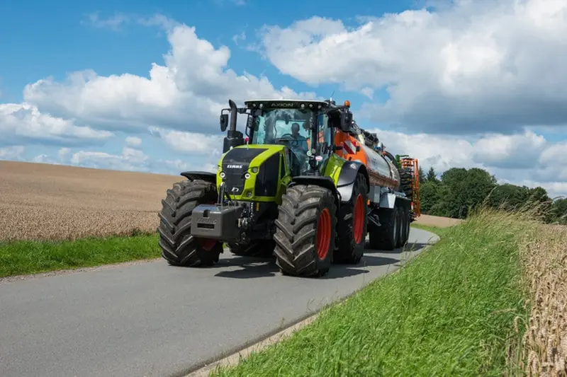 Claas Axion 940 thumbnail 2