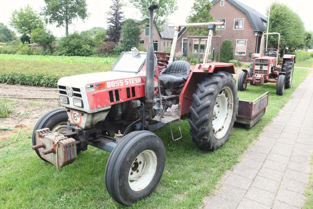 Steyr 8055 AS