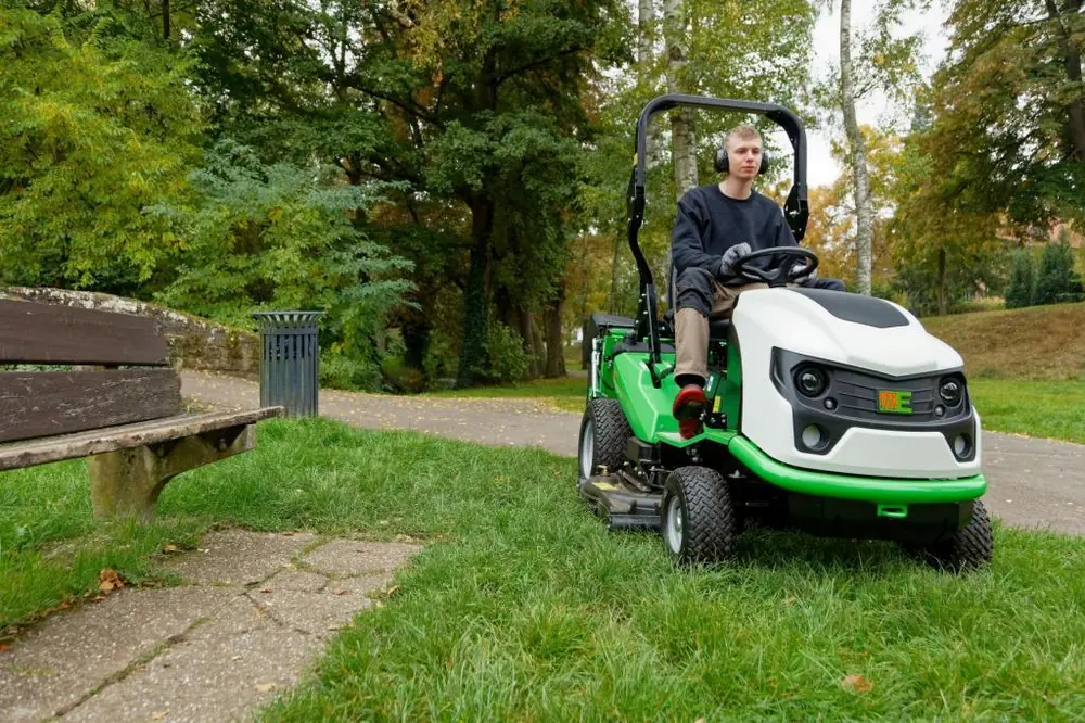 Etesia HYDRO 100 MK124 thumbnail 5