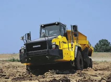 Komatsu HM400-2 thumbnail 2