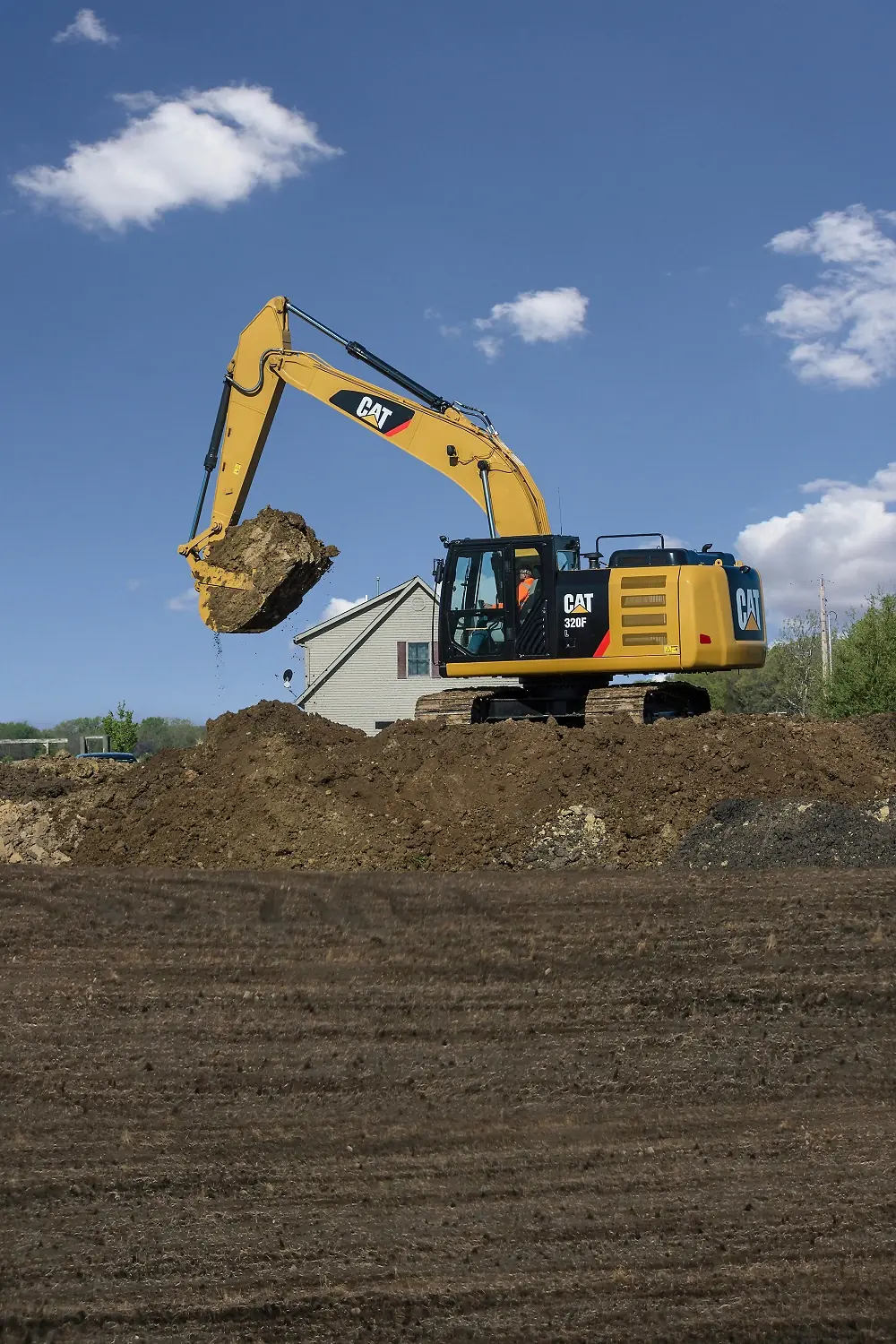Caterpillar 320F L
