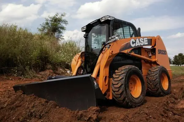 Case SR 220 thumbnail 5