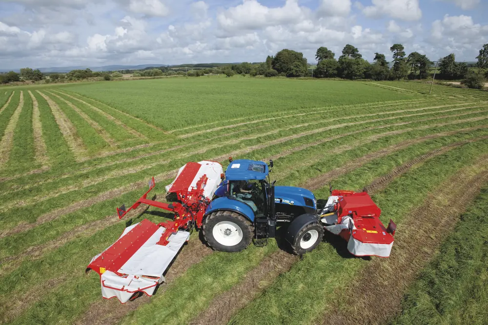 New Holland T7.210 thumbnail 2