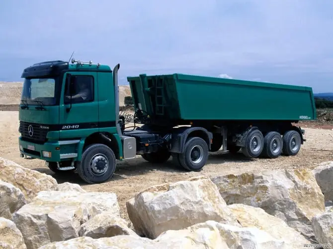 Mercedes-Benz Actros 2040 AS 4x4 thumbnail 2