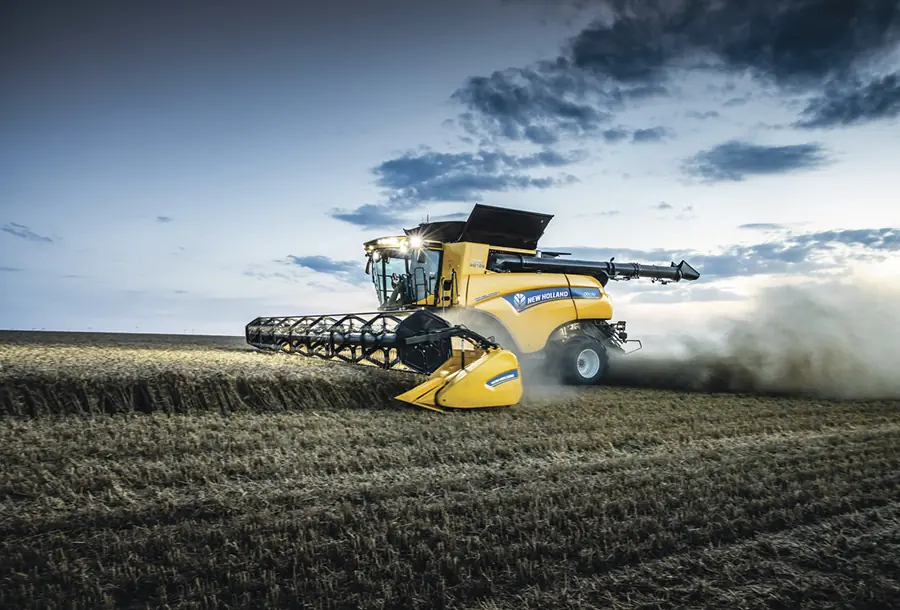 New Holland CR8.80 Tracks