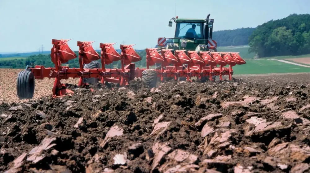 Kuhn Challenger OL 12 T + ZXL