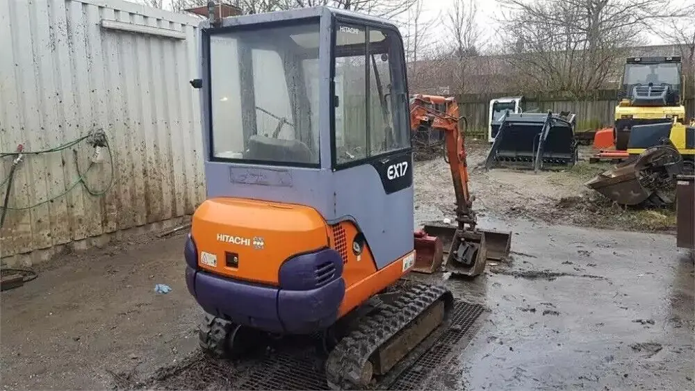 Fiat-Hitachi EX 17-2 B