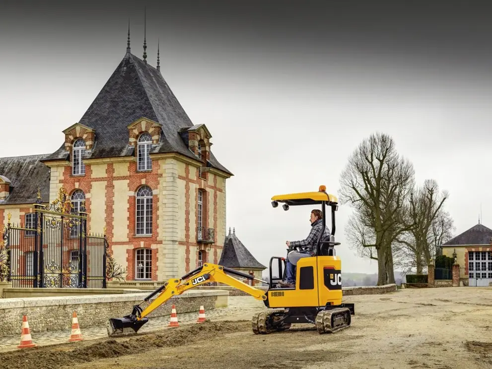 JCB 18Z-I thumbnail 3