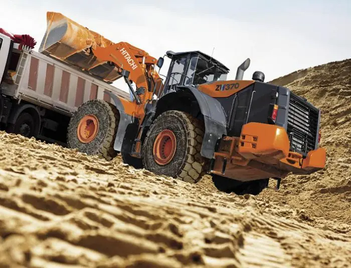 Hitachi ZW 370-5 thumbnail 2