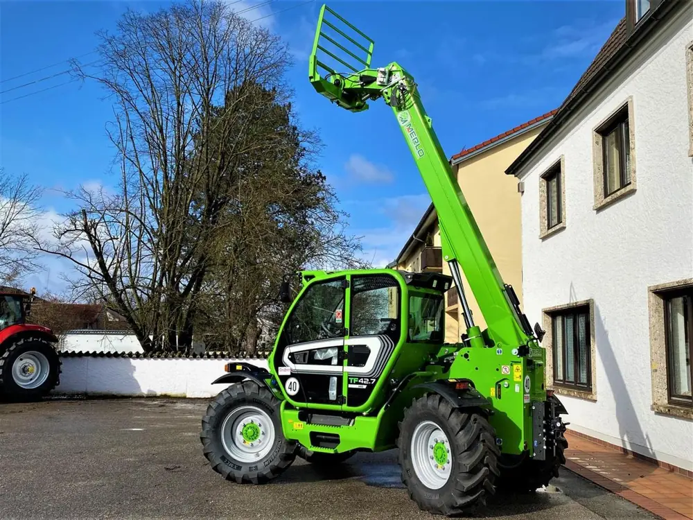 Merlo TF 42.7-145