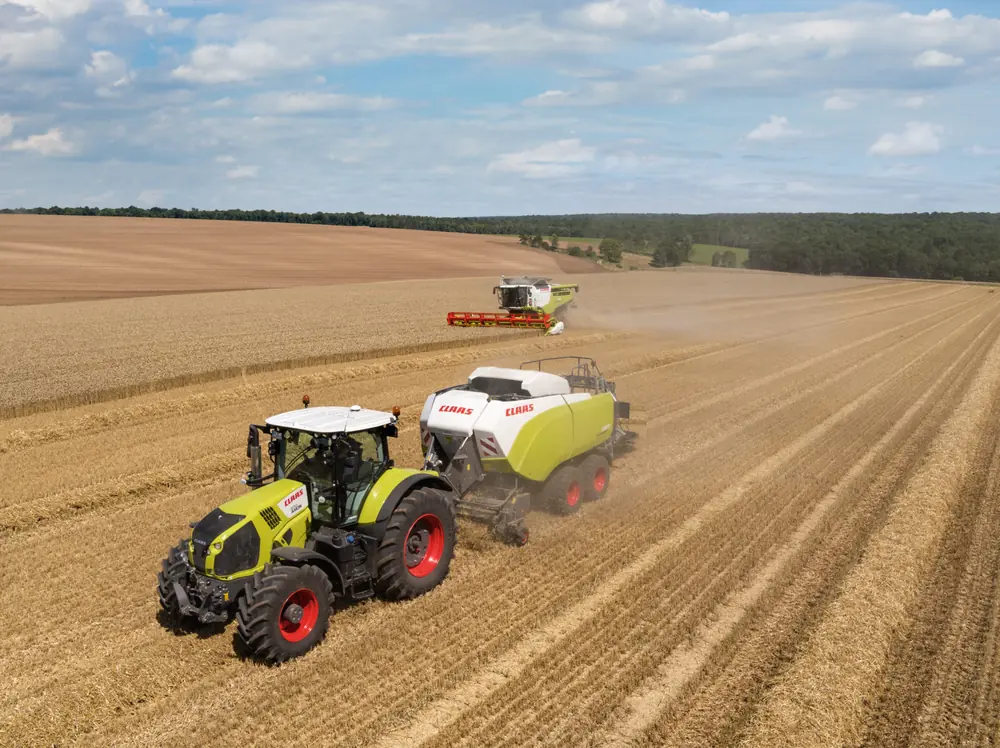 Claas Axion 830 thumbnail 4